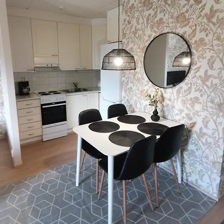 Ahtinhovi Apartman *